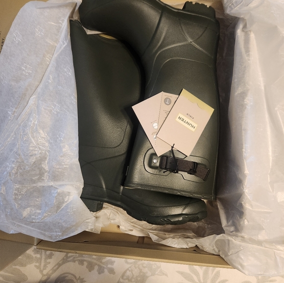 Hunter Field Boots - Picture 2 of 8